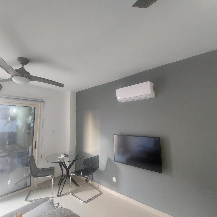 פאראלימני Modern Studio Apartment Armonia Court מראה חיצוני תמונה